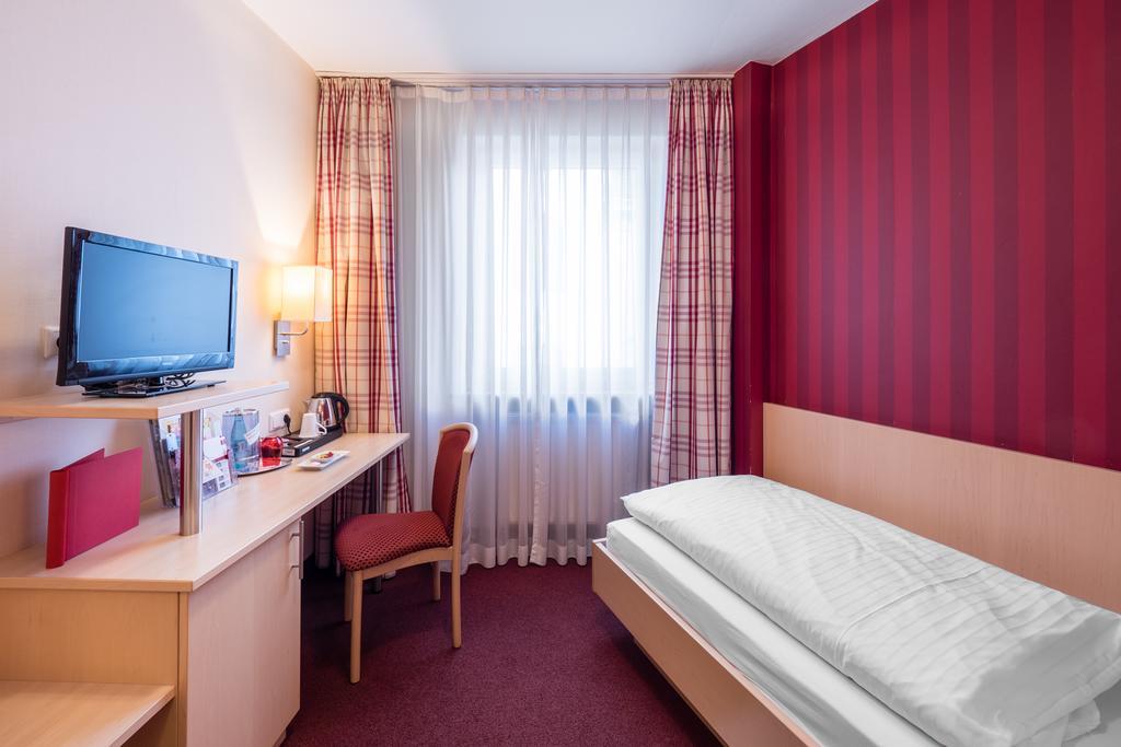 Deutsches Haus Hotel 3*