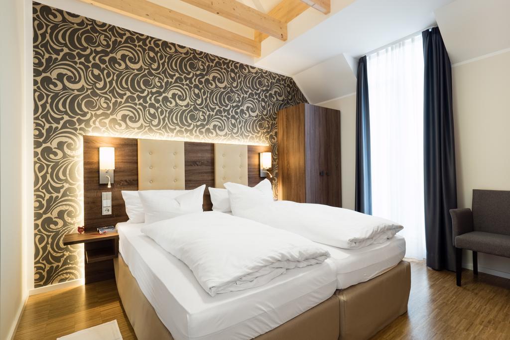 Hotel Deutsches Haus 3*