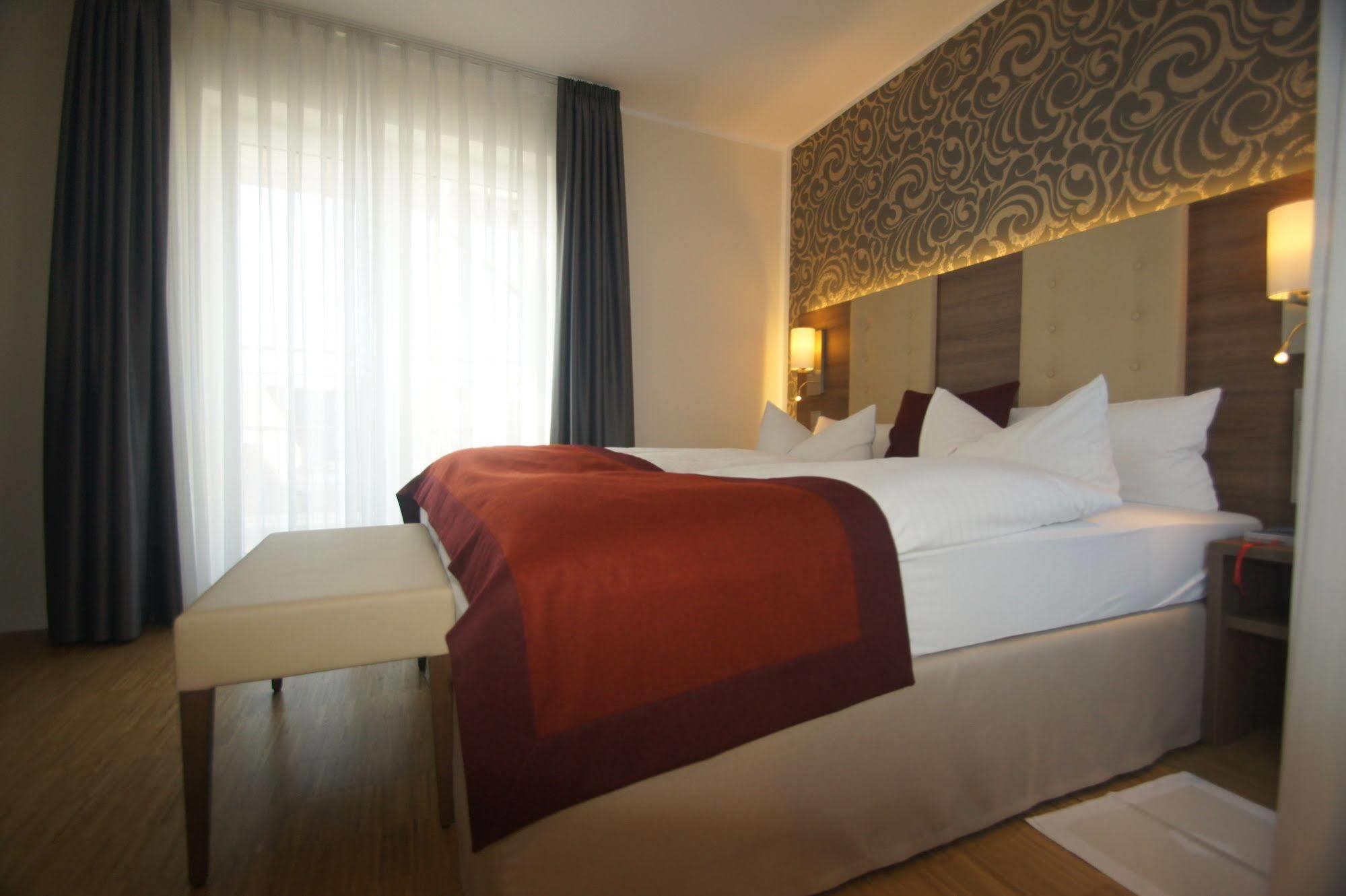 Deutsches Haus Hotel 3*